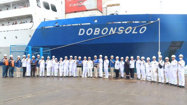 Ditjen Hubla Periksa Kelaiklautan Kapal Penumpang di Makassar, Pastikan Angkutan Laut Lebaran Aman dan Selamat