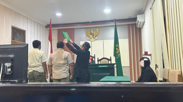 Satpol PP Kobar Tipiring Tempat Karaoke, Terbukti Sediakan Miras Ilegal