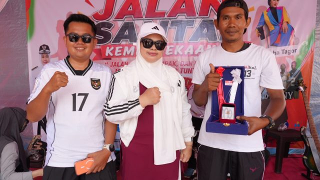 Terdiri dari ,15 Jenis ,75 Paket Hadiah Termasuk Emas Antam 1 Gram Door Prize , Jalan Sehat Meriahkan Dirgahayu Proklamasi Kemerdekaan ke 81 Republik Indonesia