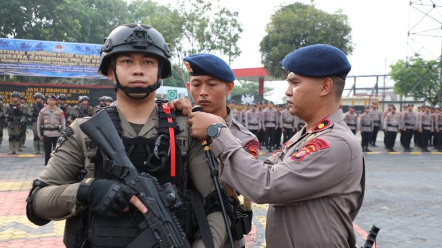 Tingkatkan Kesiapsiagaan Operasional, Danden Gegana Pimpin Pembukaan Latihan Peningkatan Kemampuan Satbrimob Polda Kaltim