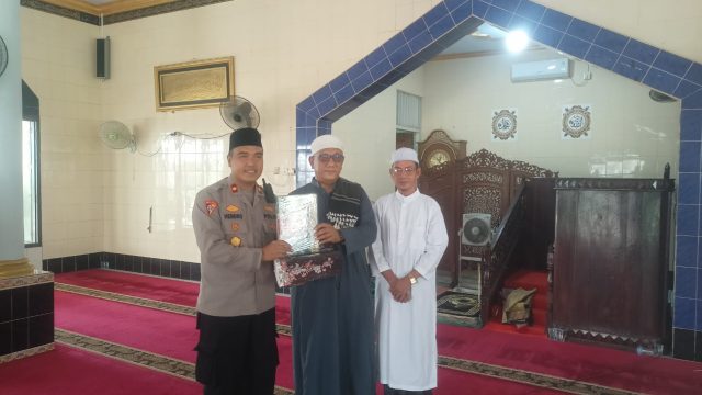 POLISI BERSAMA MASYARAKAT, POLRES PASER GELAR JUMAT KELILING DI TANAH GROGOT