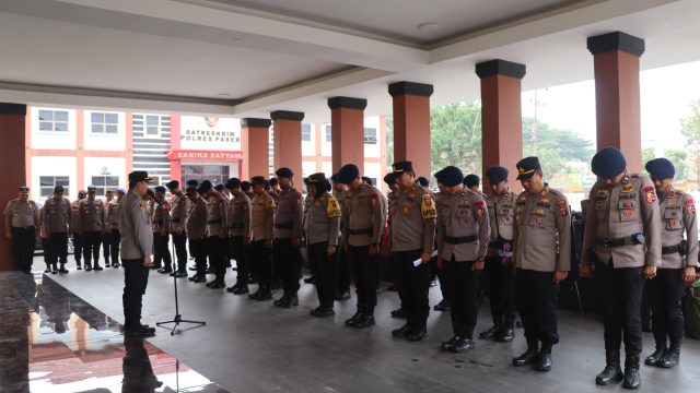 PERKUAT PENANGANAN KARHUTLA, KAPOLRES PASER SAMBUT 30 PERSONEL BKO BRIMOB MABES POLRI